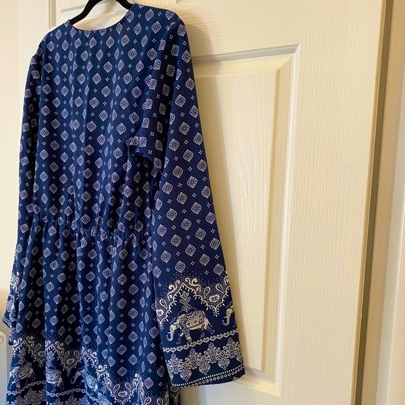 ✨Host Pick ✨ Live 4 Truth Graphic Long Sleeve Free Dress Size L - Picture 8 of 12